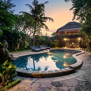 https://villa-sujati.ubudhotelsnow.com